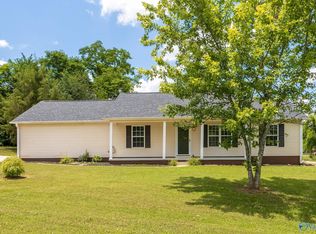 145 Crossing Blvd, Meridianville, AL 35759