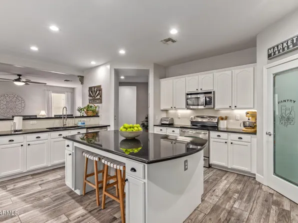 22791 W ASHLEIGH MARIE Drive, Buckeye, AZ 85326