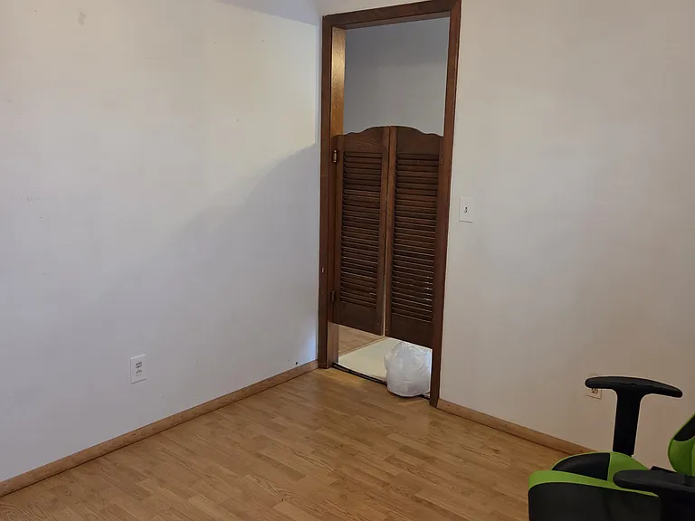 BdRm / office space.