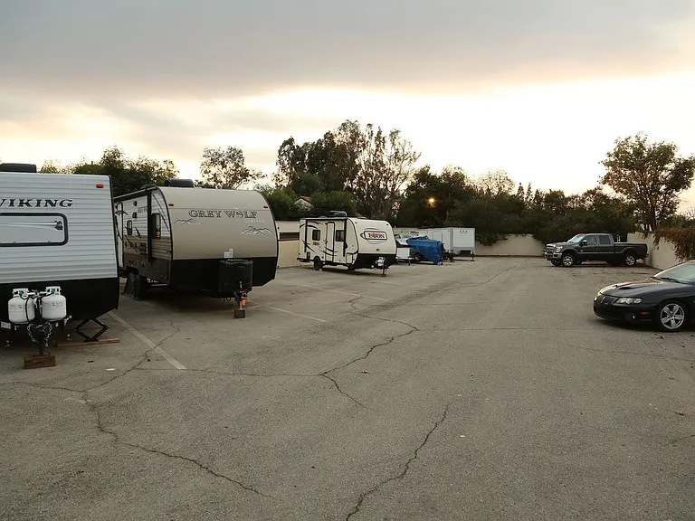 204 San Luis Rey Dr — Photo 24