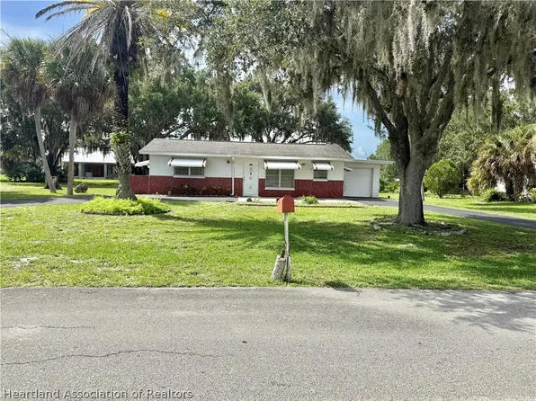 6224 Oak Ln, Sebring, FL 33876