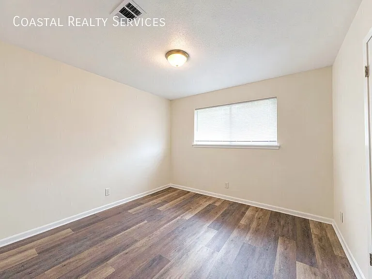 322 Pelham Rd #A — Photo 8
