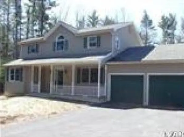 165 Mountain Spring Rd, Milford, PA 18337