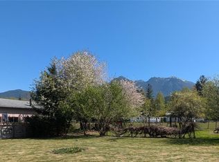 1430 Phye Pl, Sayward, BC V0N1R0