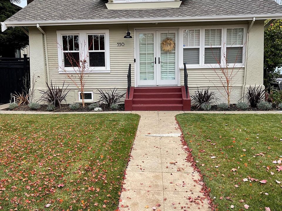 1st image of 550 N Claremont St