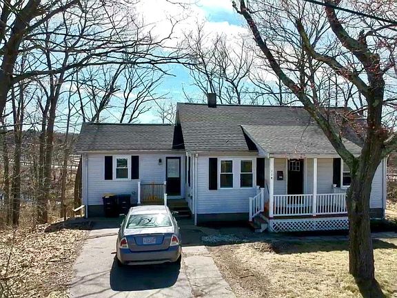 4th image of 114 Circuit Ave