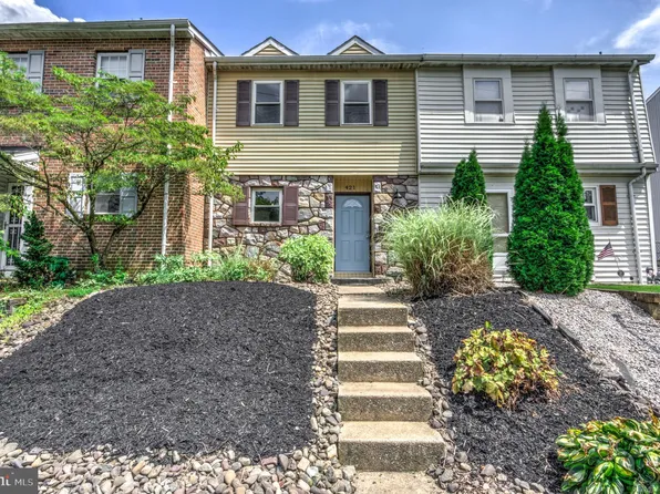 421 S Wyomissing Ave, Shillington, PA 19607