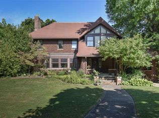 2859 Fairfax Rd, Cleveland Heights, OH 44118
