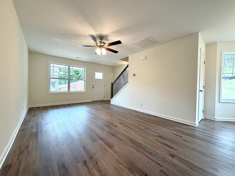 901 Peaceful Pl — Photo 30