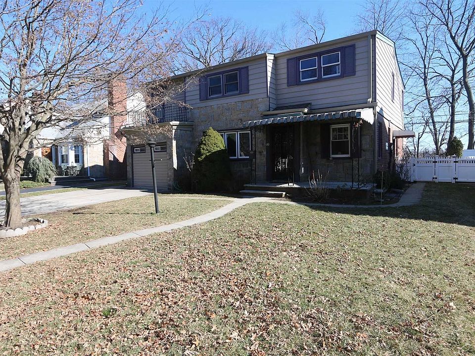 1st image of 80 Maple Dr