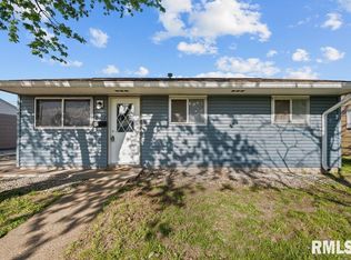 423 7th St E, Milan, IL 61264