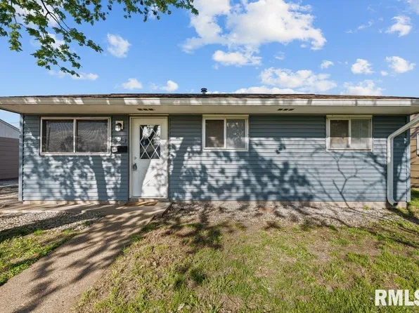 423 7th St E, Milan, IL 61264