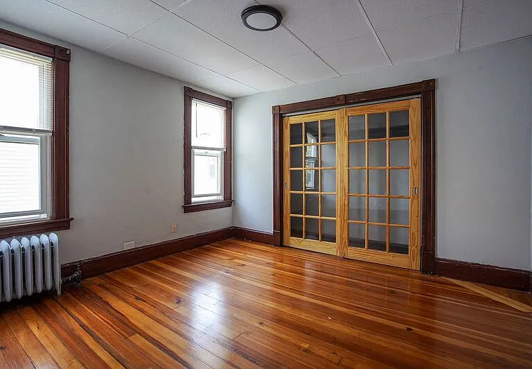 104-106 Madison St #2 — Photo 15