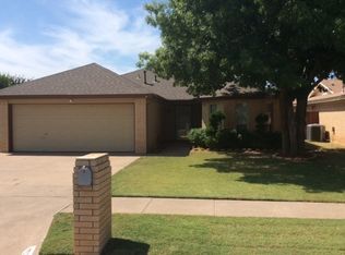 305 N Elkhart Ave, Lubbock, TX 79416