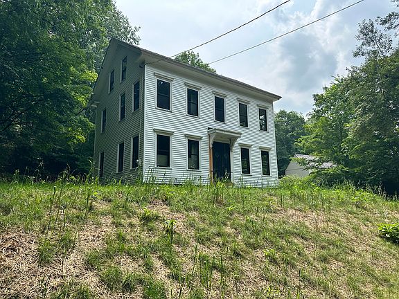 3rd image of 47 Brattle Street