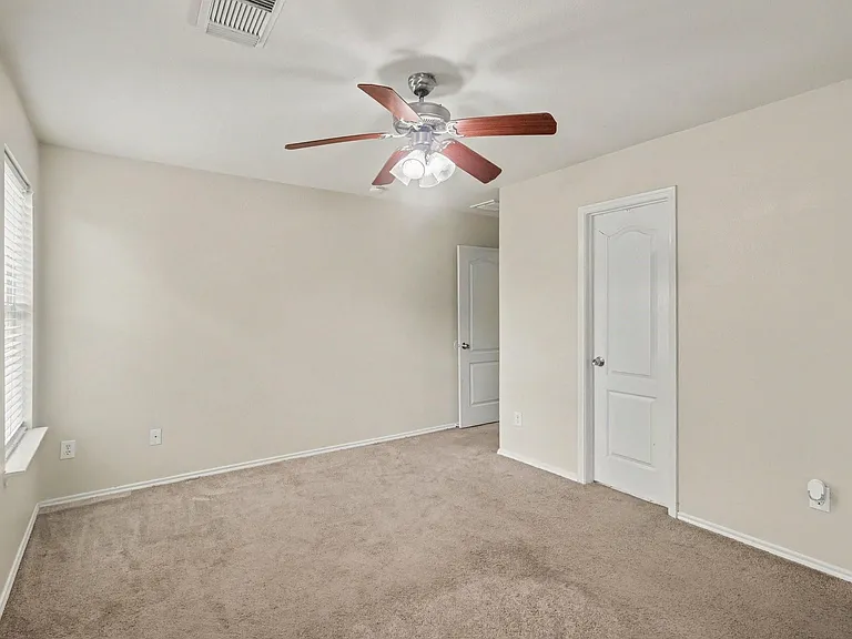 11419 Flying Geese Ln — Photo 8