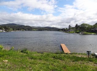 3604 NE West Devils Lake Rd, Lincoln City, OR 97367