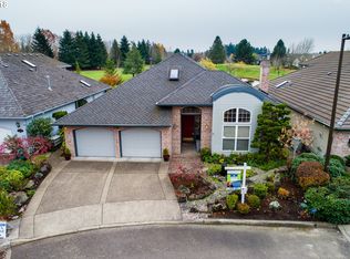 4022 NW Gleneagles Pl, Portland, OR 97229