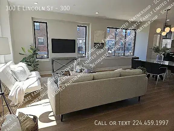 5th image of 348 S School St #300