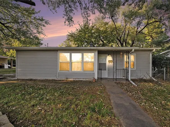 3303 Messanie St, Saint Joseph, MO 64501