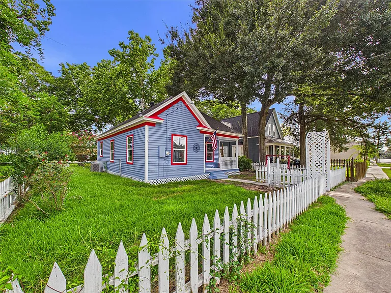 314 W Sidnor St — Photo 33