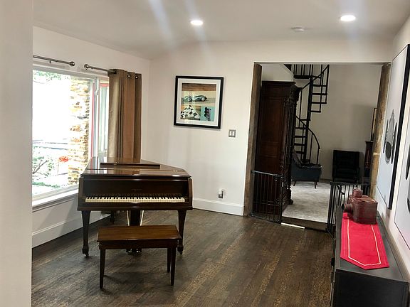 2nd image of 6463 Stichter Ave