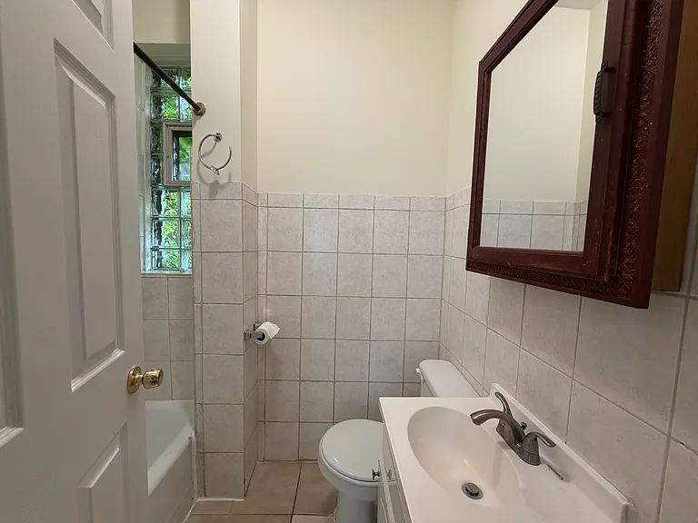 3271 S Bell Ave #1R — Photo 11