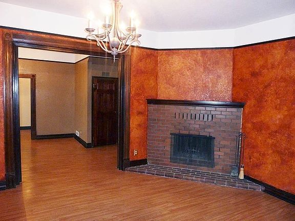 5th image of 202 62nd Ave NE #Ud