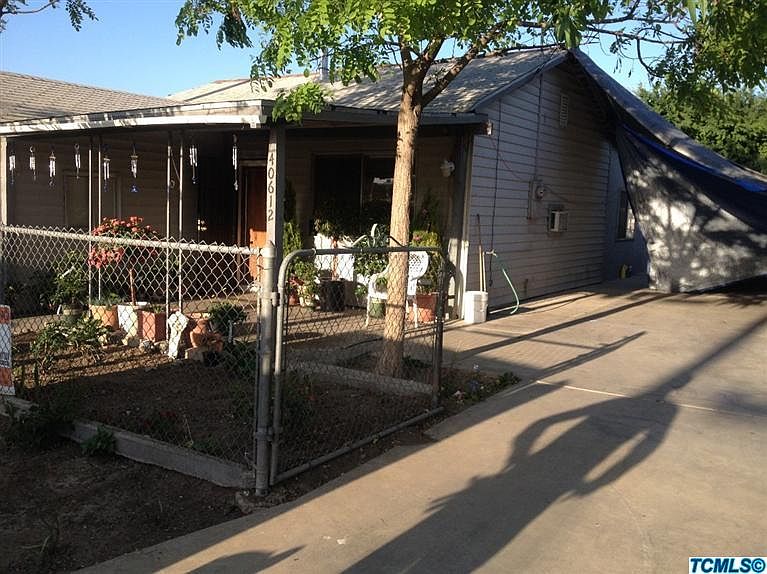 2nd image of 40612 Road 124