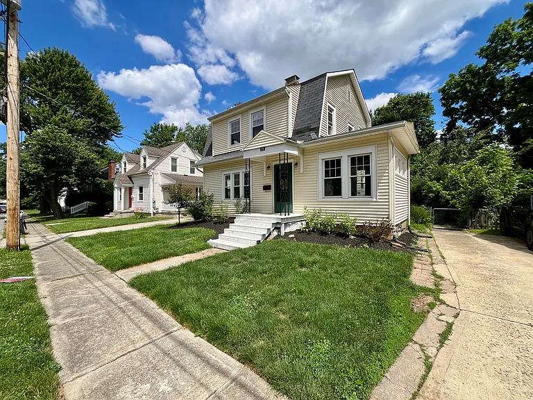 26 W Lincoln St — Photo 16