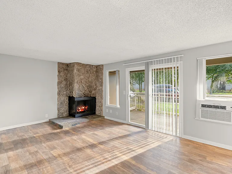 Cascade Park Apartments — Photo 19