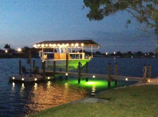 20362 Edgewater Dr, Pt Charlotte, FL 33952