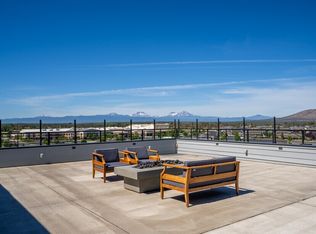 3750 SW Badger Ave #204, Redmond, OR 97756