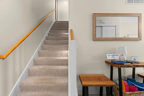 100 Hope St #210 Photo 1