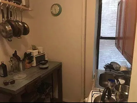 Rented by MPGL Realty Corp | media 17