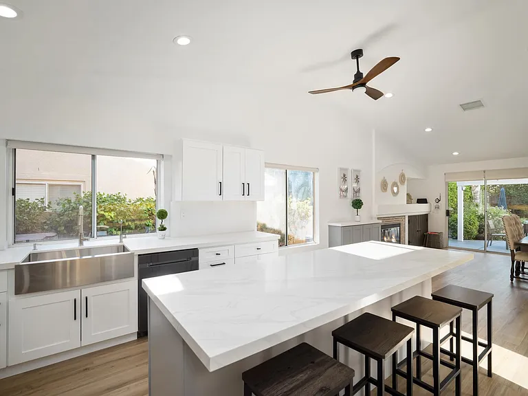 78615 Sanita Dr — Photo 22