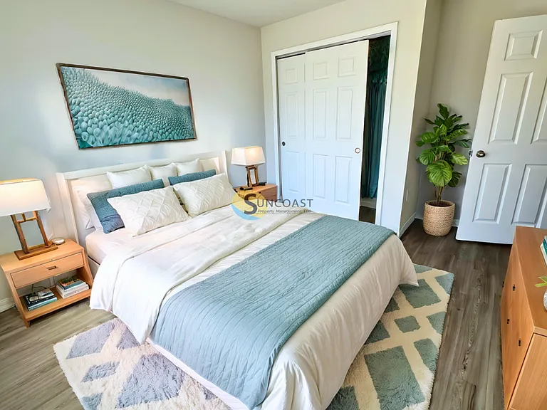 Ricker Villas — Photo 17