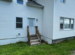 12 Oak, Oakland, ME 04963