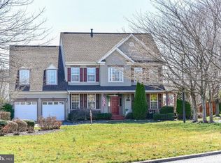 10 Haversack Cir, Charles Town, WV 25414