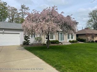 2930 E Westchester Rd, Lansing, MI 48911