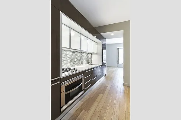 Rented by Frank Ragusa, LREB | media 33