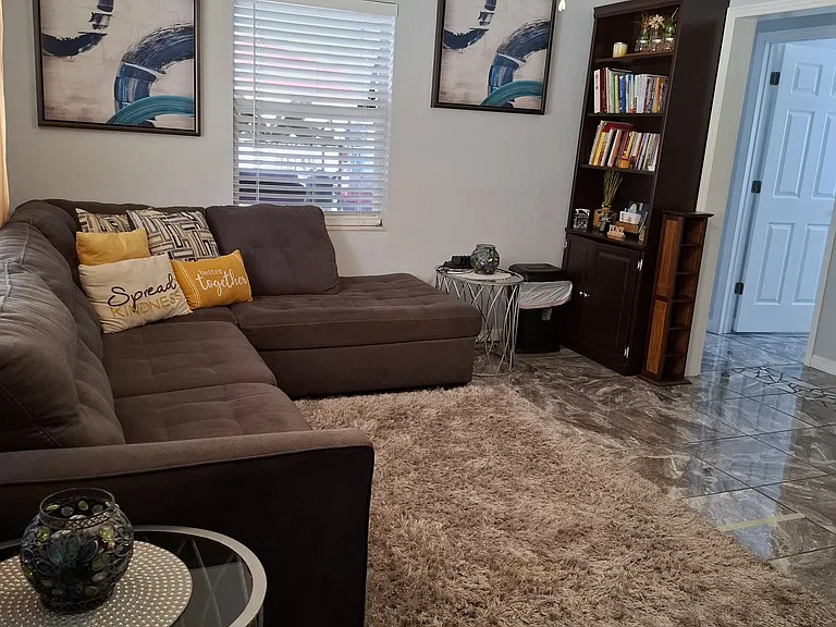 1225 Jewel Ave — Photo 3