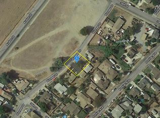 3520 Pioneer Dr, Riverside, CA 92509