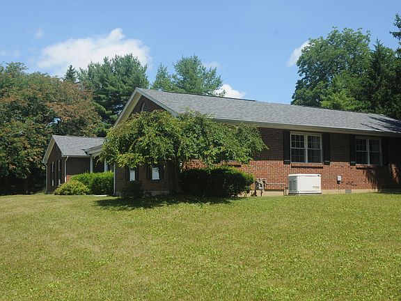 2nd image of 1025 Bon Air Dr