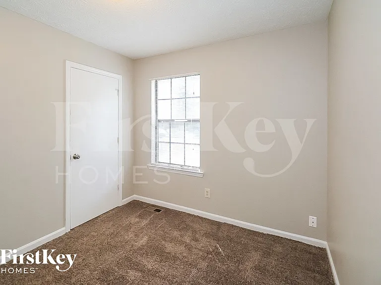 7210 Buck Creek Dr — Photo 14