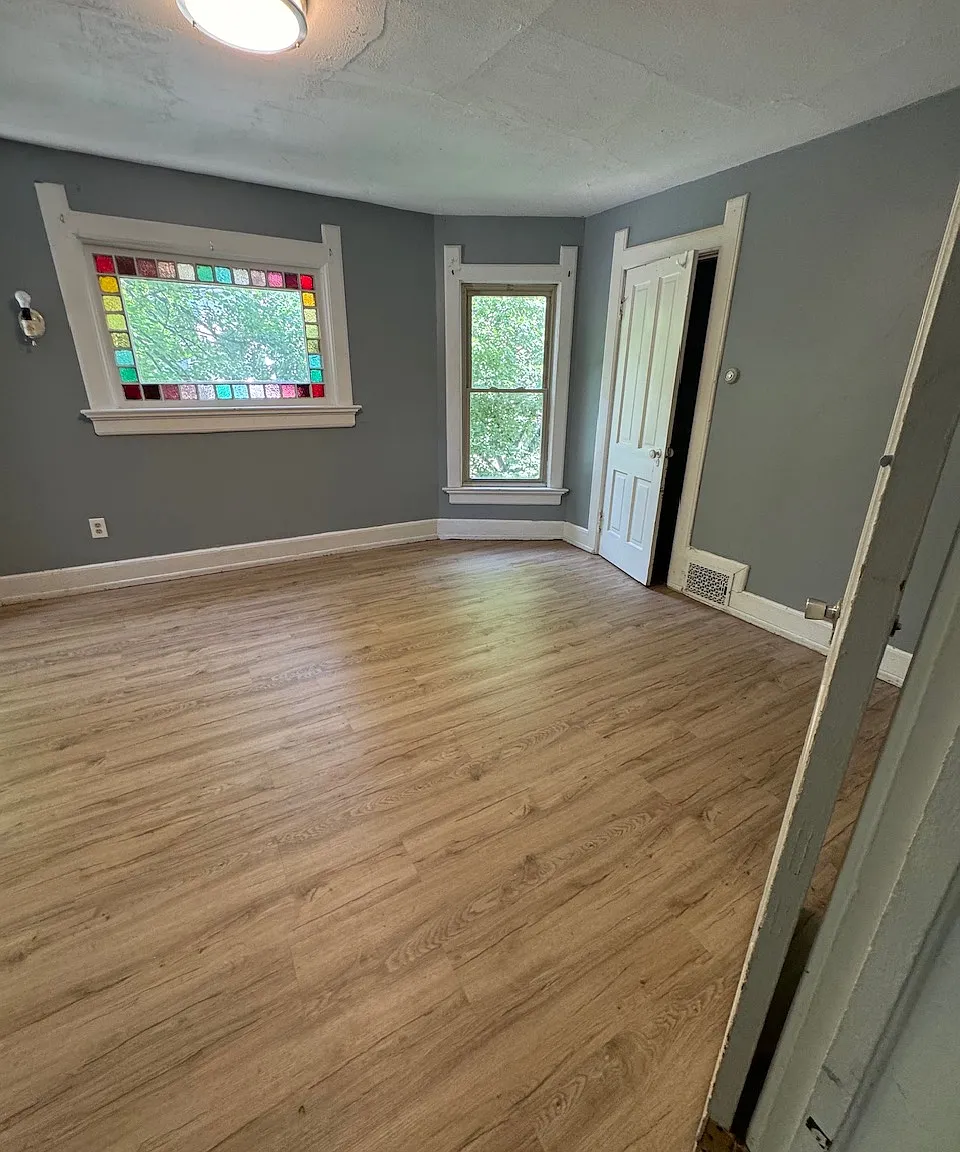 4 bed, 1800 sqft, $1,700 — Photo 1