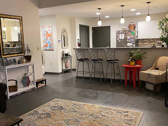 3rd image of 208 W Water St APT 213