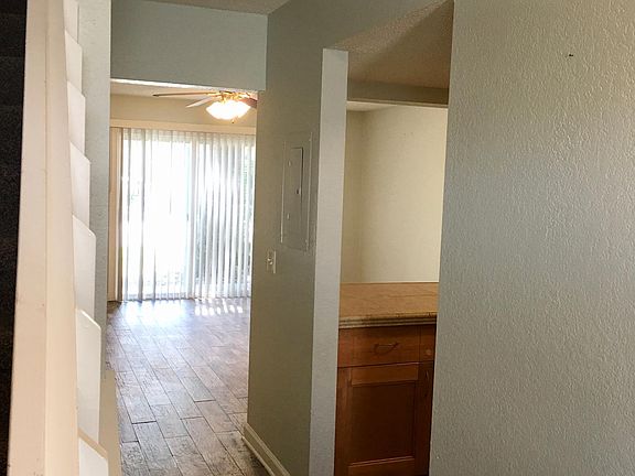 Kitchen / Living Room