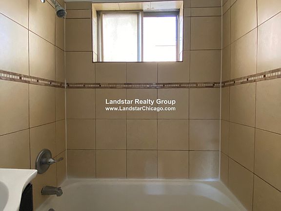 5th image of 1735 W Bryn Mawr Ave APT 16