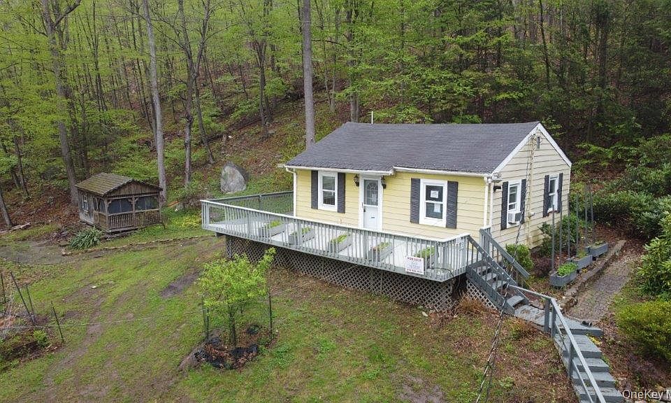 1st image of 303 Buttermilk Falls Road